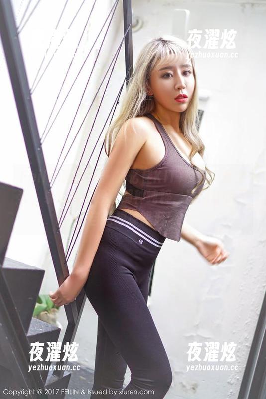 Feilin嗲囡囡 - 施忆佳KITTY的少女全套，泰迪熊都羡慕那种纯粹，原图让我不自觉想掉眼泪！