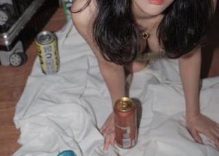 蓝色吊带下的Kang Inkyung：这才是最有气质的cos！