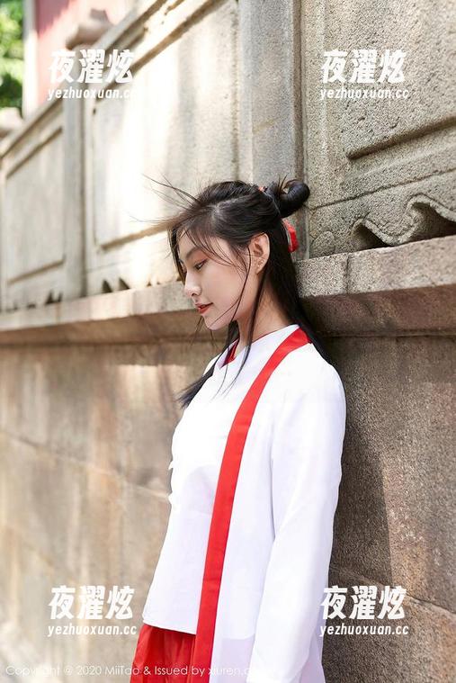 MiiTao蜜桃社 - 小魔女lily图册，镂空效果是要给人留一点想象？我的脑海里开始游走了……