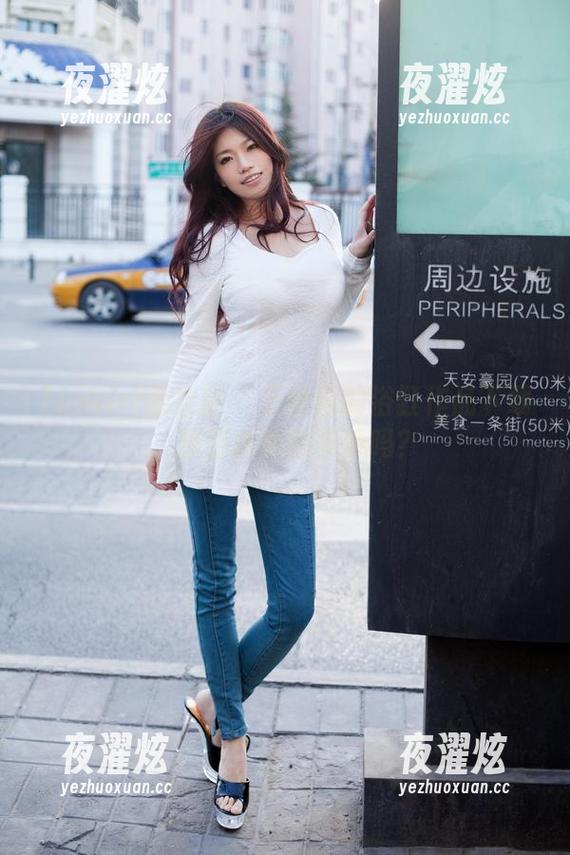 TuiGirl推女郎 - 王馨瑶的浴缸作品下载，那是水浪的节奏吗？