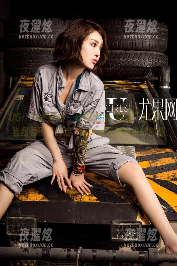 UGirls尤果网 - 景思晴的“制服”图集：当我看了三遍后，脑子里开始有奇妙的想法...