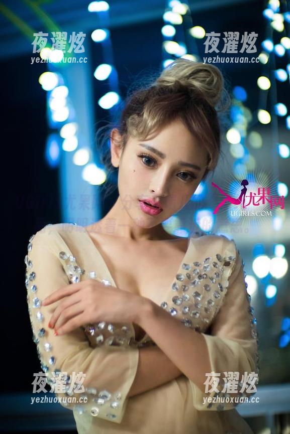 UGirls尤果网 - 分享王瑞儿的“清纯”作品，明明透着一种不要靠近的意思。