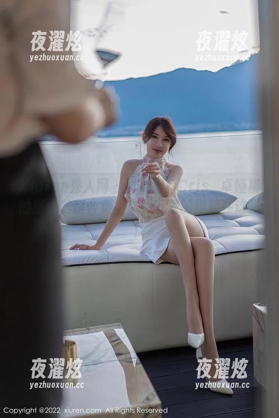 Xiuren秀人网 - 真心推荐Cris_卓娅祺的黑丝美腿合集，你想下载的腿就在这里！
