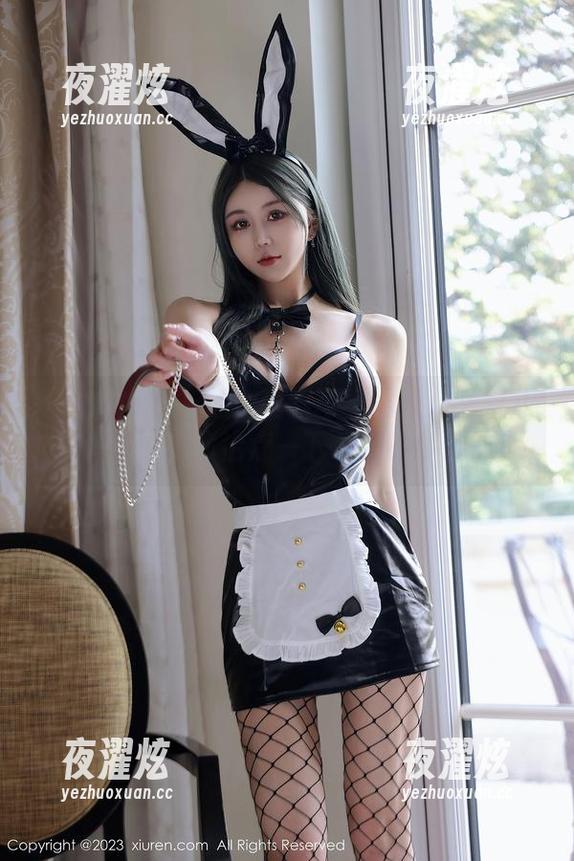 Xiuren秀人网 - 精选写真展开：艾希儿的温柔，帮你治疗一下心中的小烦恼。