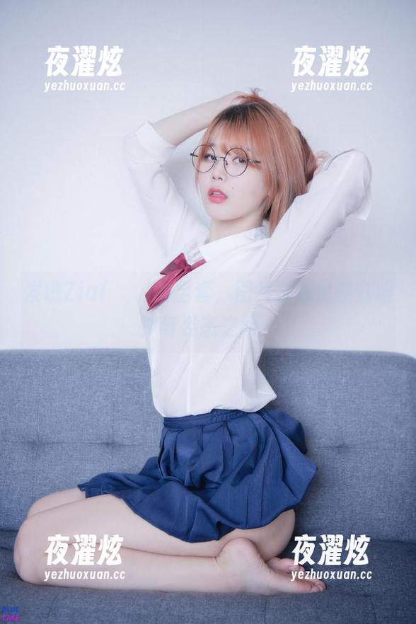 发现Zia(지아)的全套，图片之美往往在眼神与姿态之间…