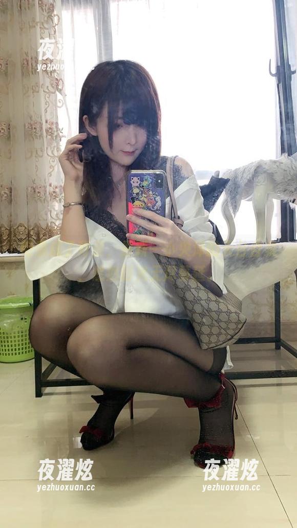 街景成了背景，最新一小央泽的天台合集，悠悠时光无尽蔓延。