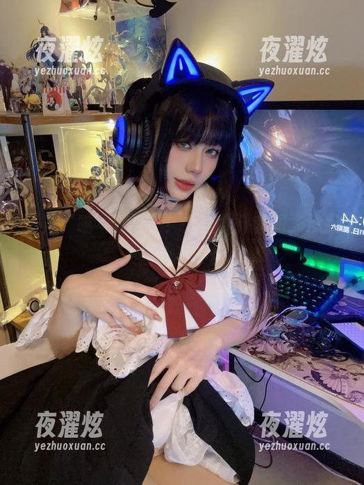 一声‘喵’就来了！九言女仆套图，没点耐心看不懂