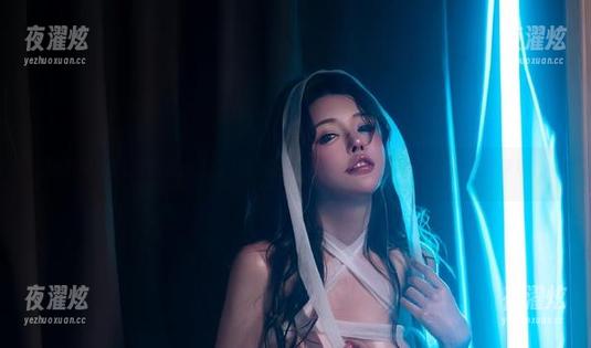 微密圈 - 私房合集：于芷晴的夏日，带你踏进不一样的亚热带梦境。