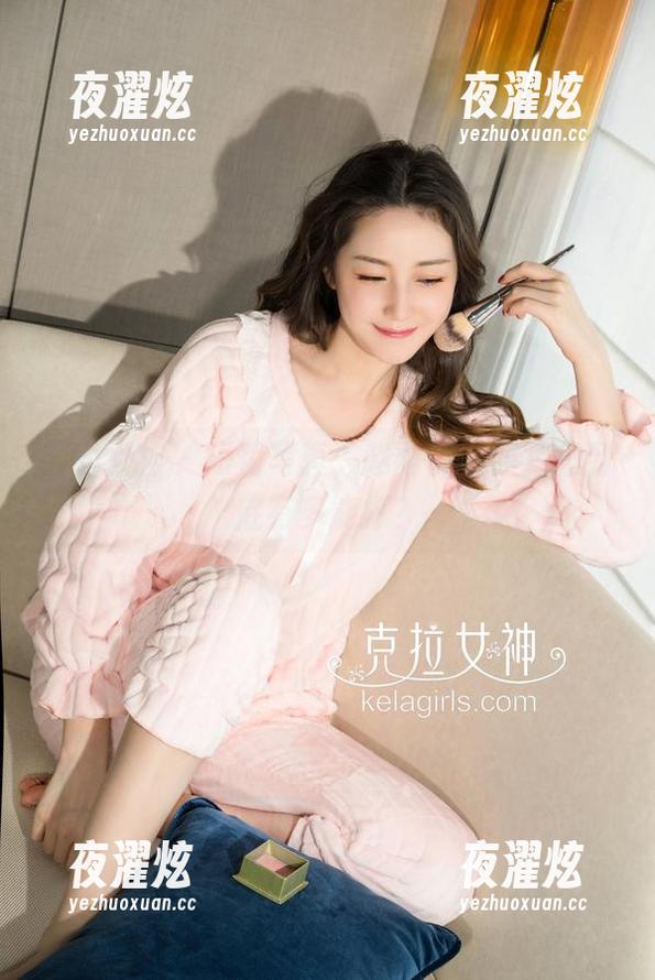 克拉女神 - 短裙写真，赵雨静在照片里到底有多能打？