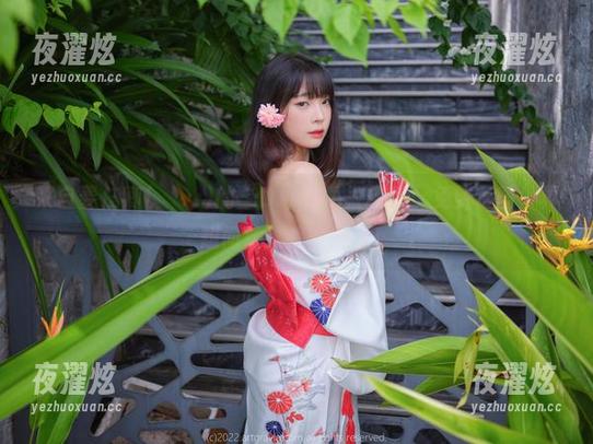 来自姜仁卿(강인경)的“DJAWA救救我”免费套图，真想问她这是啥魔法！
