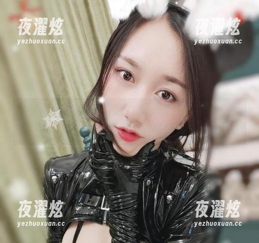 微密圈 - 最新复古风：小玉吃果冻的棉袜资源，回头率不低哦！