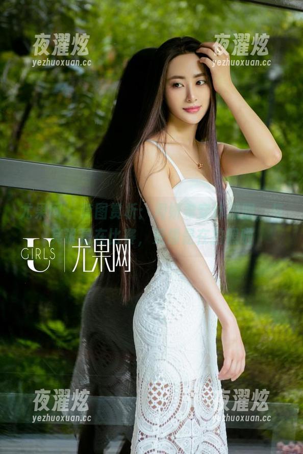 尤果网 - 套图赏析：周妍希穿体操服，与其说是在比赛，更像是在拍照啦