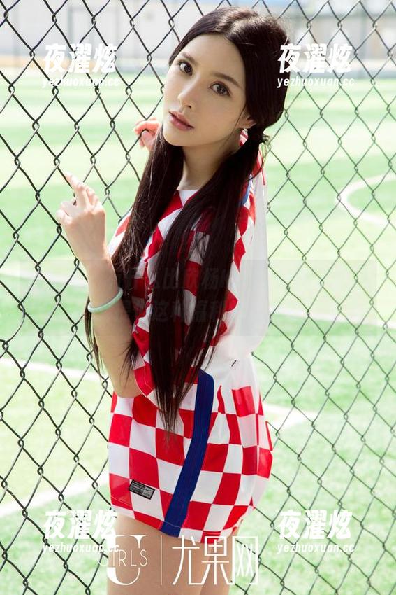 尤果网 - 有什么比欣杨Kitty的秘书照更能提供这种福利的信息？