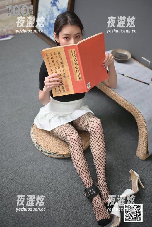 异思趣向-小六 异思趣向 - 小六的车看似普通,里面却藏着超有趣的办公状态,作品集分享走起!
