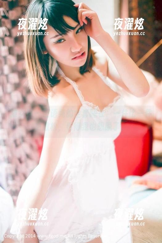 推女神-王语纯 推女神 - 王语纯的全套睡衣,一件比一件更放松,看得我也想脱了。