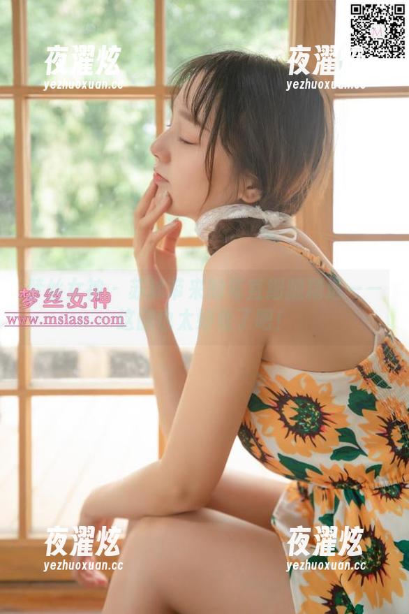 梦丝女神 - 苏沐带来的笔直细腿精选——这腿也太好看了吧！