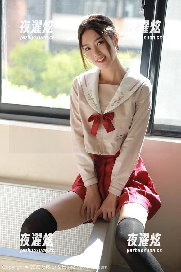 模范学院 - 甜筒晓彤的短裙新作，挑逗你的松弛神经？