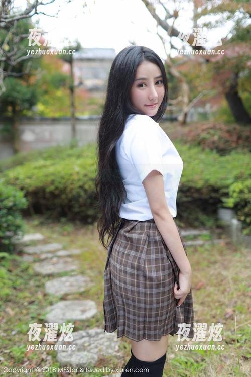 模范学院-陈小诺Niki 模范学院 - 忘掉烦恼,陈小诺Niki的浴缸图册,免费滔滔不绝