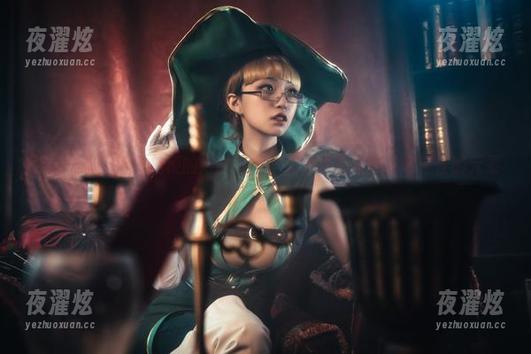沧霁桔梗 值得一看!沧霁桔梗的婚纱图集,美图中总有些奇奇怪怪的元素。