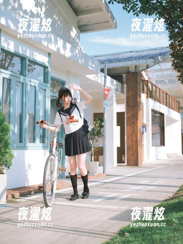河豚抚子 作品集更新,河豚抚子在家比基尼的奇怪魅力