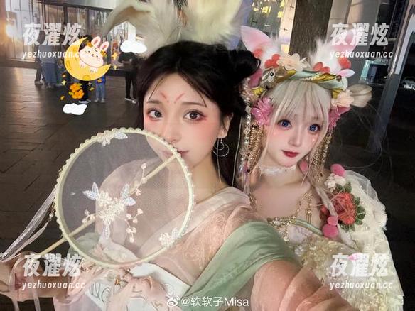 这个灰丝图包，特软儿Sona搞的cos有点意思，赌个五毛！