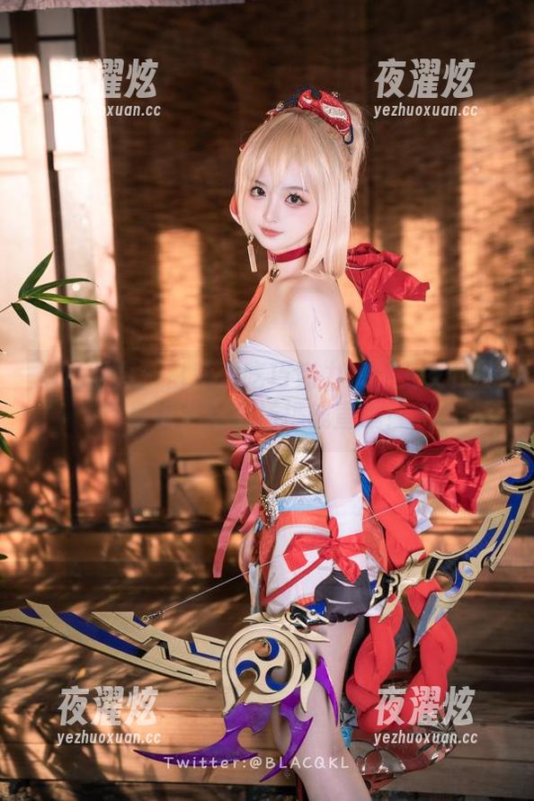 精选写真：白莉爱吃巧克力以打工女仆的身份，向职场挑战宣战！