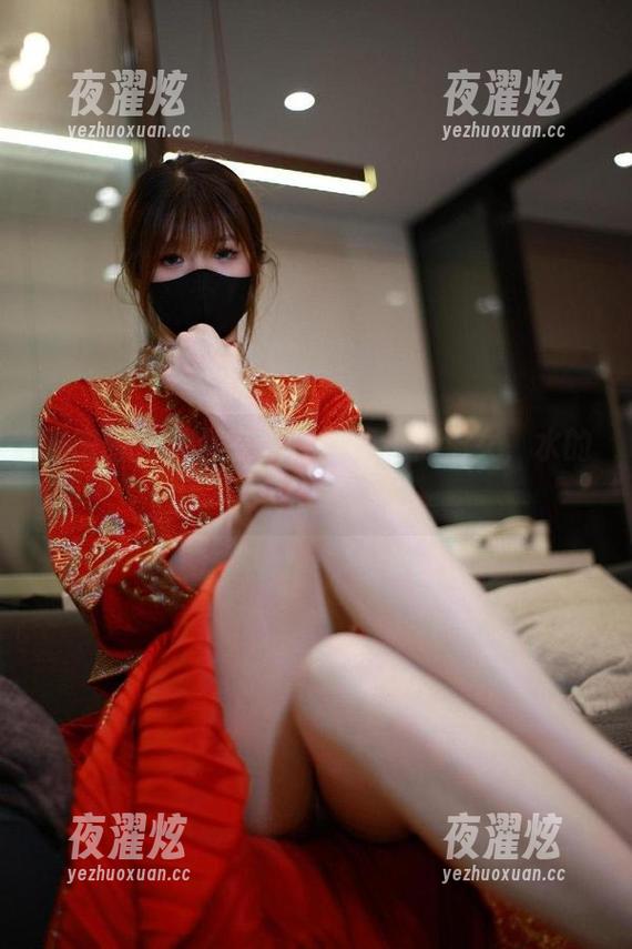 白龙猫女 微密圈 - 突然在图库遇见白龙猫女,水的柔情袭来