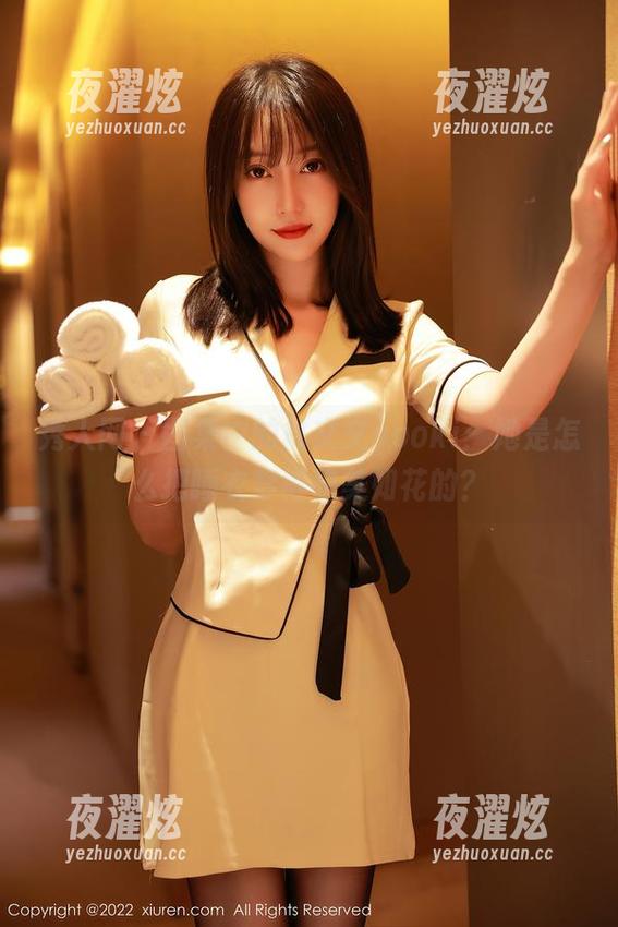 秀人网 - 图集中的林文文yooki：她是怎么把睡衣穿得貌美如花的？