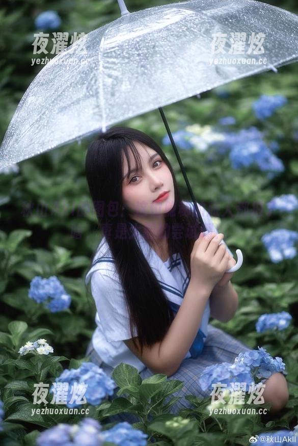 秋山AkI的图包：这位隐秘的旅人都拍了啥，真是大胆的尝试啊！