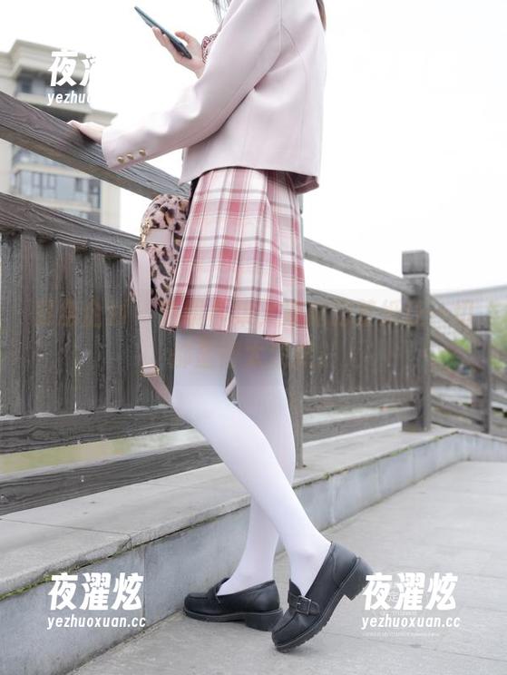 紧急企划 - 透明合集，奶糖的壁纸让一切都显得太淡然。