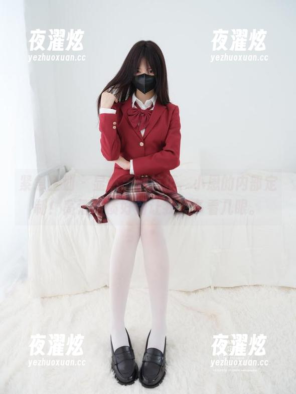 紧急企划 - 显然无法抗拒，小恩的内部定制！高清画质好到让我想多看几眼。
