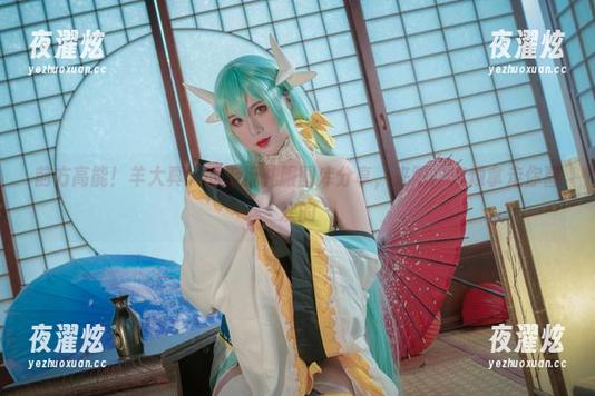 前方高能！羊大真人的流行礼服图库分享，来吧，麻烦拿走你喜欢的