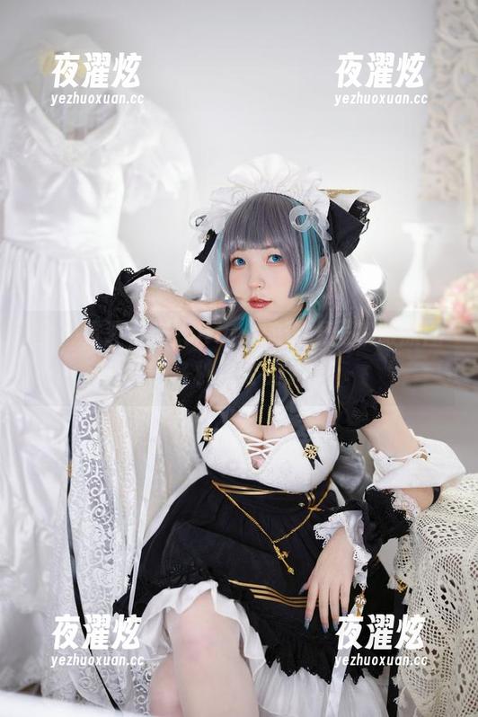 全神贯注，花铃Hana的蕾姆居家服原图，各种意外的转折