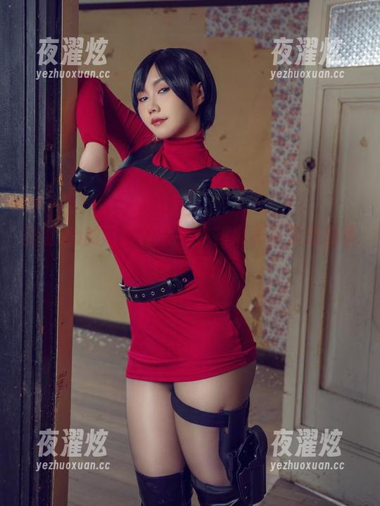 圣诞2b的写真合集，麻花麻花酱又要搞事情了吧？